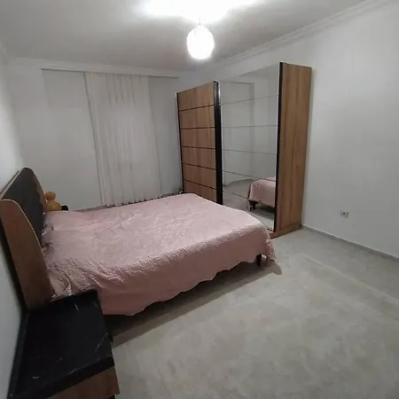 Villa Datca Oezbel'De Genis Bahceli Ferah Ev